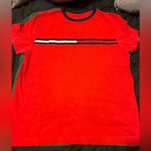 5 Tommy Hilfiger tees